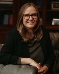 Porträtfoto von Sabine Schnarkowski