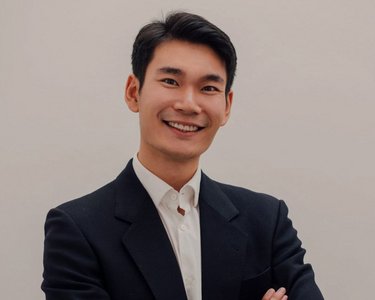 Runda Yu EBS Alumnus und Senior Digital Acquisition Consultant bei OMMAX