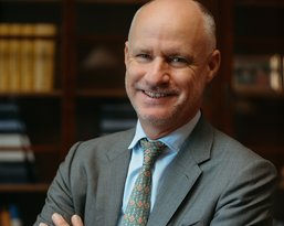 Porträtfoto von Professor Dr. Michael Nietsch